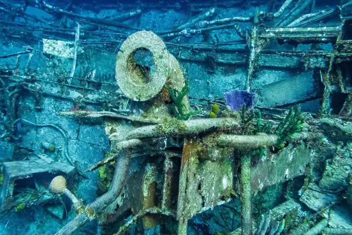 Framed Print : Bits of oxidized sructures on the formerly Russian Destroyer M / V Captain Keith Tibbets in the waters off Cayman Brac Framed Print : Bits of oxidized sructures on the formerly Russian Destroyer M / V Captain Keith Tibbets in the waters off Cayman Brac