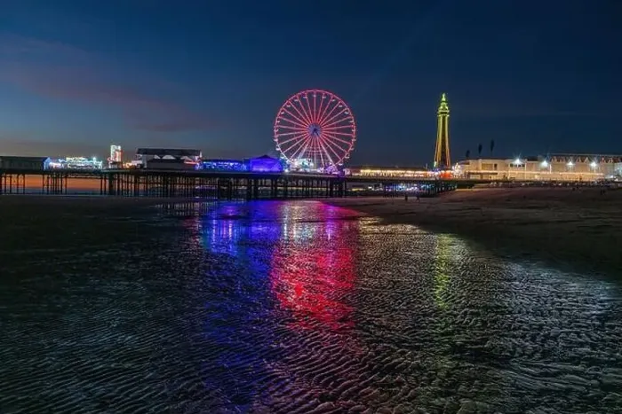 Framed Print : Blackpool Central Pier Framed Print : Blackpool Central Pier