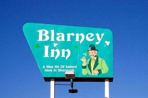Blarney Inn Motel sign in Shamrock Texas