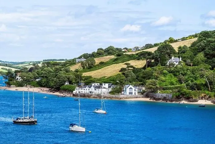 Framed Print : Boats and Yachts on Kingsbridge Estuary in Salcombe and Mill Bay, Batson Creek, Southpool Creek, Devon, England, Europe Framed Print : Boats and Yachts on Kingsbridge Estuary in Salcombe and Mill Bay, Batson Creek, Southpool Creek, Devon, England, Europe