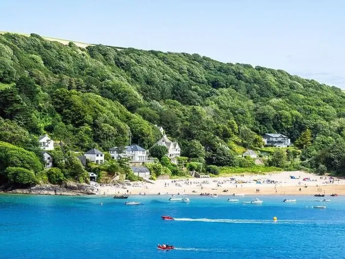 Framed Print : Boats and Yachts on Kingsbridge Estuary in Salcombe and Mill Bay, Batson Creek, Southpool Creek, Devon, England, Europe Framed Print : Boats and Yachts on Kingsbridge Estuary in Salcombe and Mill Bay, Batson Creek, Southpool Creek, Devon, England, Europe