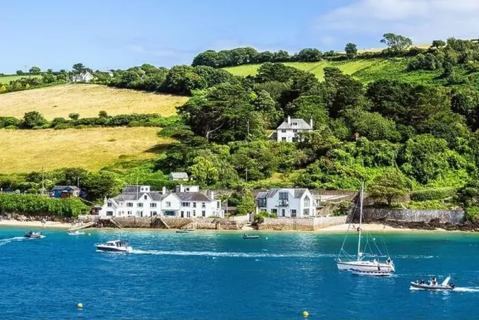 Framed Print : Boats and Yachts on Kingsbridge Estuary in Salcombe and Mill Bay, Batson Creek, Southpool Creek, Devon, England, Europe Framed Print : Boats and Yachts on Kingsbridge Estuary in Salcombe and Mill Bay, Batson Creek, Southpool Creek, Devon, England, Europe