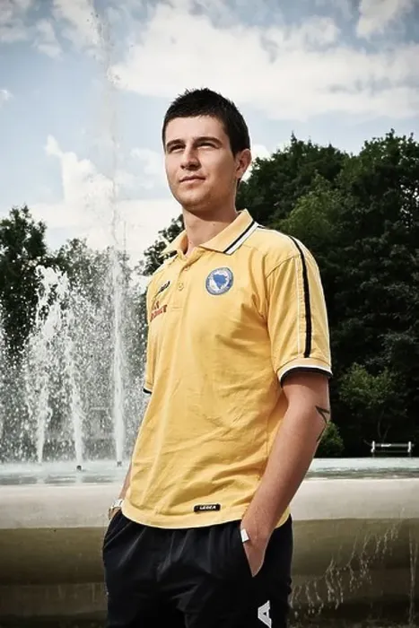 Framed Print : A Bosnian football (soccer) player Semir Stilic Framed Print : A Bosnian football (soccer) player Semir Stilic