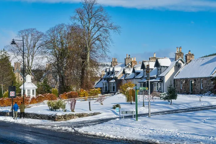 Framed Print : Braemar, village in snow, winter sunlight, Aberdeenshire, Highland Region, Scotland UK Framed Print : Braemar, village in snow, winter sunlight, Aberdeenshire, Highland Region, Scotland UK