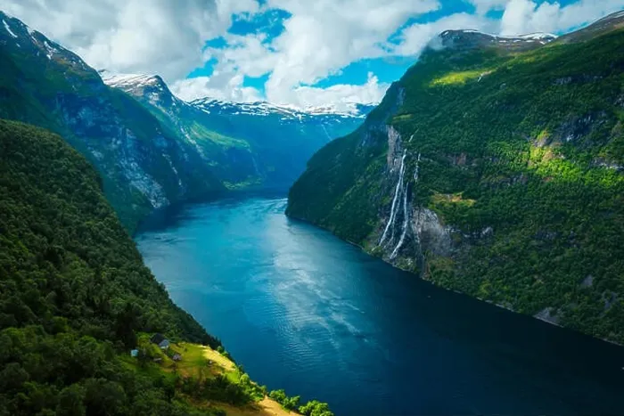 Framed Print : Breathtaking view of Sunnylvsfjorden fjord Framed Print : Breathtaking view of Sunnylvsfjorden fjord