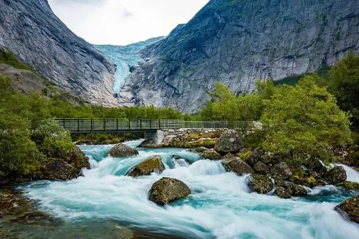 Framed Print : Briksdalsbreen is a glacier arm of Jostedalsbreen, and a lake, Briksdalsbre, Norway Framed Print : Briksdalsbreen is a glacier arm of Jostedalsbreen, and a lake, Briksdalsbre, Norway
