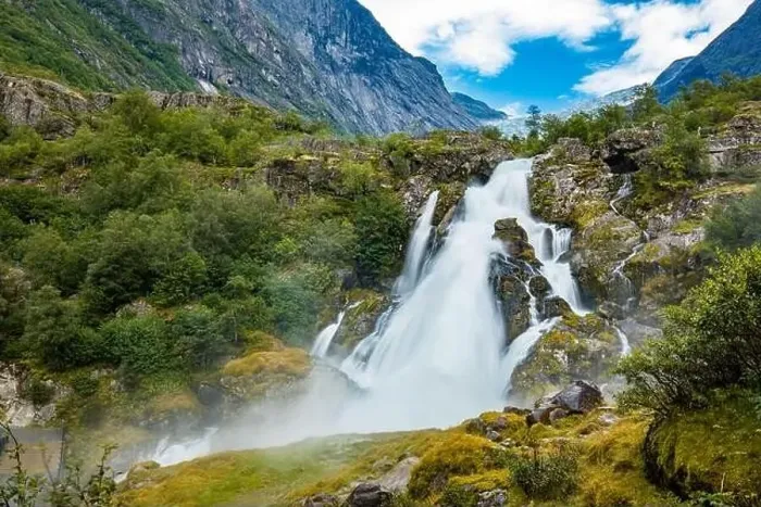Framed Print : Briksdalsbreen is a glacier arm of Jostedalsbreen, and a lake, Briksdalsbre, Norway Framed Print : Briksdalsbreen is a glacier arm of Jostedalsbreen, and a lake, Briksdalsbre, Norway