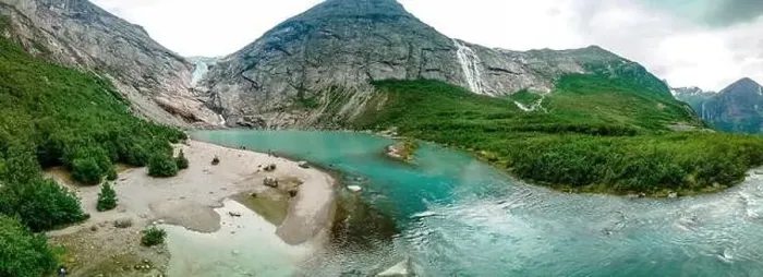 Framed Print : Briksdalsbreen is a glacier arm of Jostedalsbreen, and a lake, Briksdalsbre, Norway Framed Print : Briksdalsbreen is a glacier arm of Jostedalsbreen, and a lake, Briksdalsbre, Norway