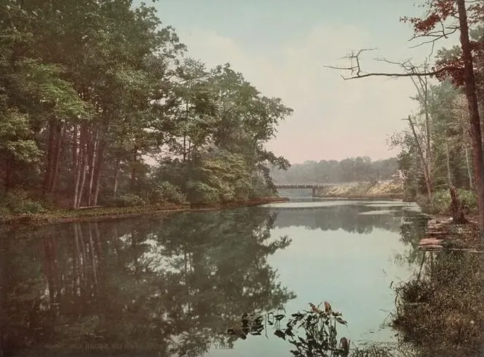 Framed Print : Bronx River in Bronx Park, New York 1901 Framed Print : Bronx River in Bronx Park, New York 1901