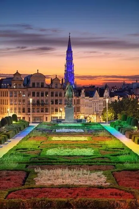 Framed Print : Brussels, Belgium. Cityscape image of Brussels with City Hall and Mount of the Arts area at sunset Framed Print : Brussels, Belgium. Cityscape image of Brussels with City Hall and Mount of the Arts area at sunset