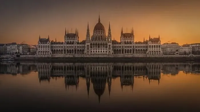 Framed Print : budapest europe parlament Framed Print : budapest europe parlament