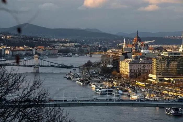 Framed Print : Budapest, Hungary: February 20, 2024: Cityscape view. Parliament building on the background Framed Print : Budapest, Hungary: February 20, 2024: Cityscape view. Parliament building on the background