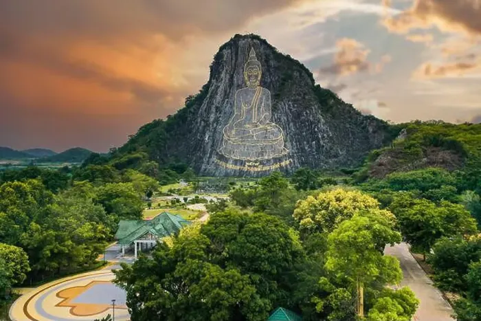 Framed Print : Buddha Mountain in Pattaya, Chonburi, Thailand Framed Print : Buddha Mountain in Pattaya, Chonburi, Thailand