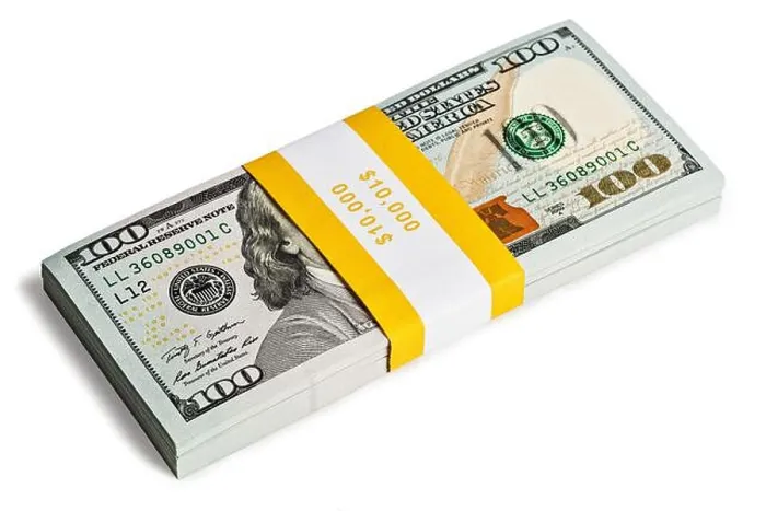 Framed Print : Bundle of 100 US dollars 2013 edition banknotes Framed Print : Bundle of 100 US dollars 2013 edition banknotes