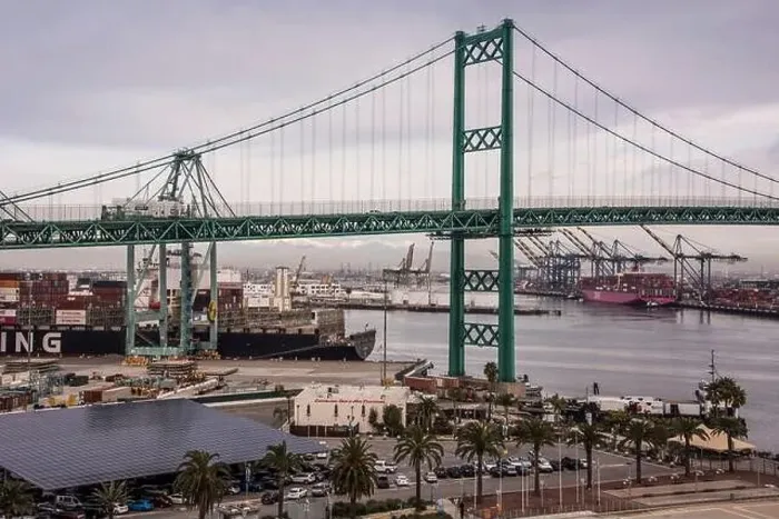 Framed Print : The busiest container port in North America Framed Print : The busiest container port in North America