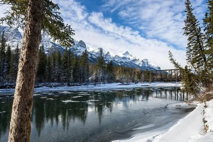 Framed Print : Canadian Rockies beautiful scenery in winter Framed Print : Canadian Rockies beautiful scenery in winter
