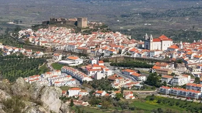 Framed Print : Castelo de Vide in Alentejo, Portugal from Serra de Sao Mamede mountains Framed Print : Castelo de Vide in Alentejo, Portugal from Serra de Sao Mamede mountains