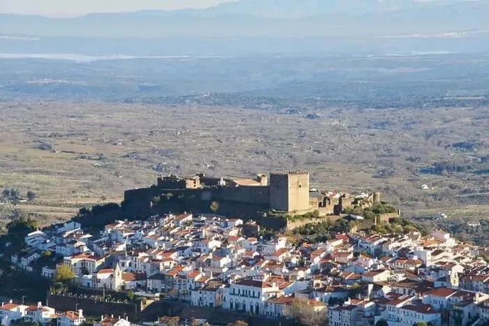 Framed Print : Castelo de Vide castle in Alentejo, Portugal from Serra de Sao Mamede mountains