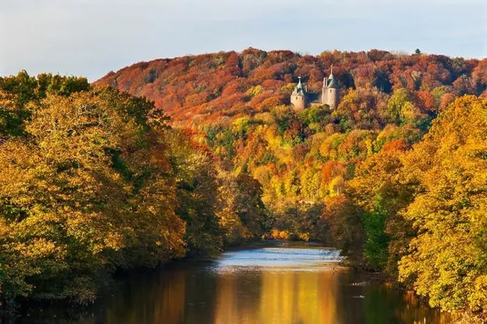 Framed Print : Castle Coch (Castell Coch) (The Red Castle) in autumn, Tongwynlais, Cardiff, Wales, United Kingdom Framed Print : Castle Coch (Castell Coch) (The Red Castle) in autumn, Tongwynlais, Cardiff, Wales, United Kingdom