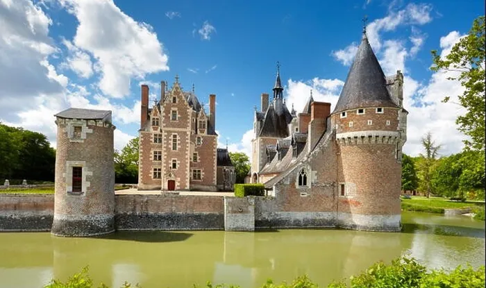 Framed Print : Castle du Moulin, Loire Valley, France Framed Print : Castle du Moulin, Loire Valley, France