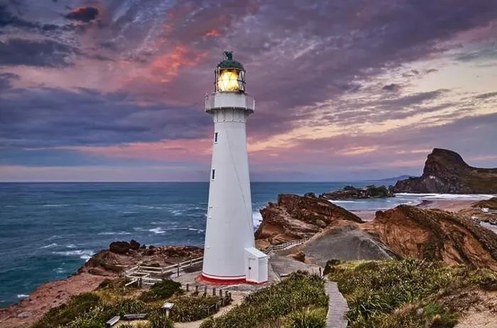 Framed Print : Castle Point Lighthouse, sunrise, Wairarapa, New Zealand Framed Print : Castle Point Lighthouse, sunrise, Wairarapa, New Zealand