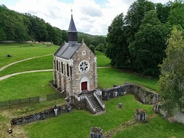 Framed Print : Chapel of Port Royal des Champs in the town of Magny les Hameaux in the Chevreuse valley in France Framed Print : Chapel of Port Royal des Champs in the town of Magny les Hameaux in the Chevreuse valley in France