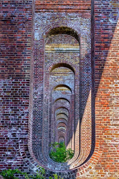Framed Print : CHAPPEL VIADUCT IN THE COLNE VALLEY NEAR COLCHESTER Framed Print : CHAPPEL VIADUCT IN THE COLNE VALLEY NEAR COLCHESTER