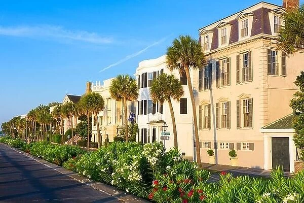 Charleston, South Carolina, USA homes along The Battery in the morning