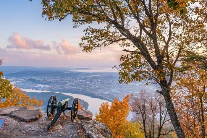 Framed Print : Chattanooga, Tennessee, USA view from Lookout Mountain at dawn Framed Print : Chattanooga, Tennessee, USA view from Lookout Mountain at dawn