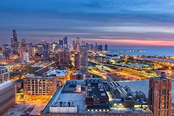 Chicago, Illinois, USA downtown city skyline from the south side at twilight