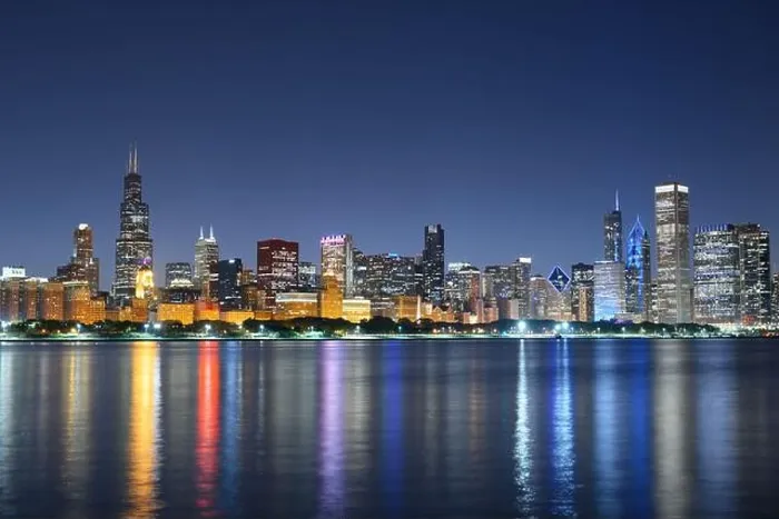 Framed Print : Chicago, Illinois, USA downtown skyline from Lake Michigan at dusk Framed Print : Chicago, Illinois, USA downtown skyline from Lake Michigan at dusk