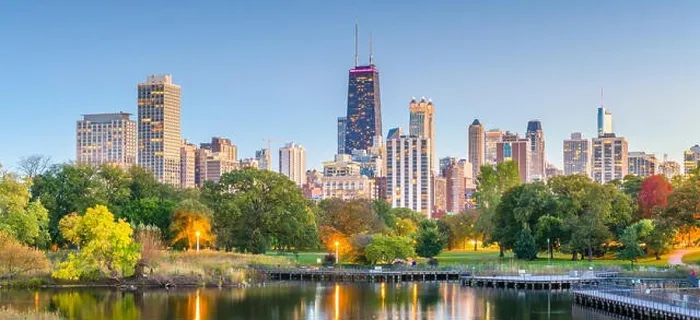 Framed Print : Chicago, Illinois, USA downtown skyline from Lincoln Park at twilight Framed Print : Chicago, Illinois, USA downtown skyline from Lincoln Park at twilight