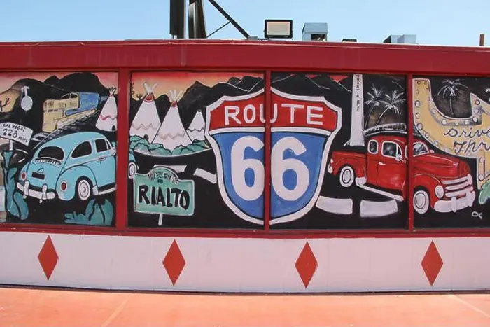 Framed Print : Chris's Burgers On The Original Route 66 Highway Rialto San Bernardino, CA Stock Photograph Framed Print : Chris's Burgers On The Original Route 66 Highway Rialto San Bernardino, CA Stock Photograph
