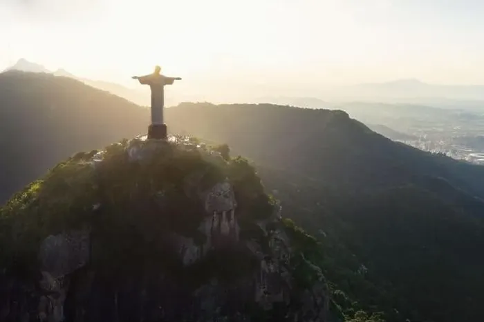 Framed Print : Christ the Redeemer Statue on top of Corcovado Mountain at sunset - Rio de Janeiro, Brazil Framed Print : Christ the Redeemer Statue on top of Corcovado Mountain at sunset - Rio de Janeiro, Brazil