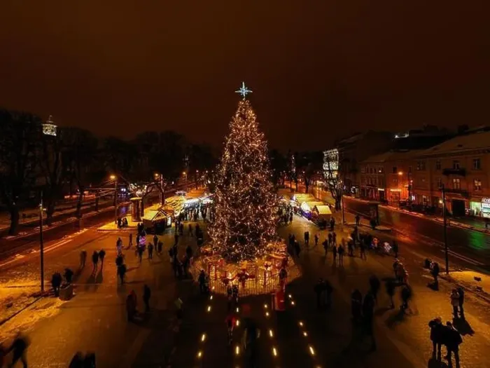 Framed Print : Christmas tree near National Opera in Lviv, Ukraine. View from drone Framed Print : Christmas tree near National Opera in Lviv, Ukraine. View from drone