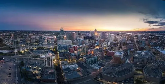 Framed Print : Cincinnati downtown aerial view at evening twilight, Ohio, USA skyline Framed Print : Cincinnati downtown aerial view at evening twilight, Ohio, USA skyline