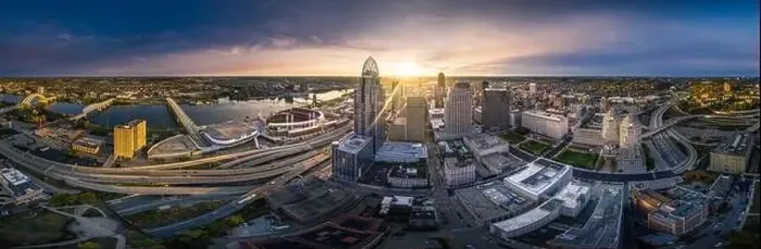 Framed Print : Cincinnati downtown aerial view at evening twilight, Ohio, USA skyline Framed Print : Cincinnati downtown aerial view at evening twilight, Ohio, USA skyline