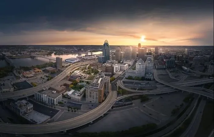 Framed Print : Cincinnati downtown aerial view at evening twilight, Ohio, USA skyline Framed Print : Cincinnati downtown aerial view at evening twilight, Ohio, USA skyline