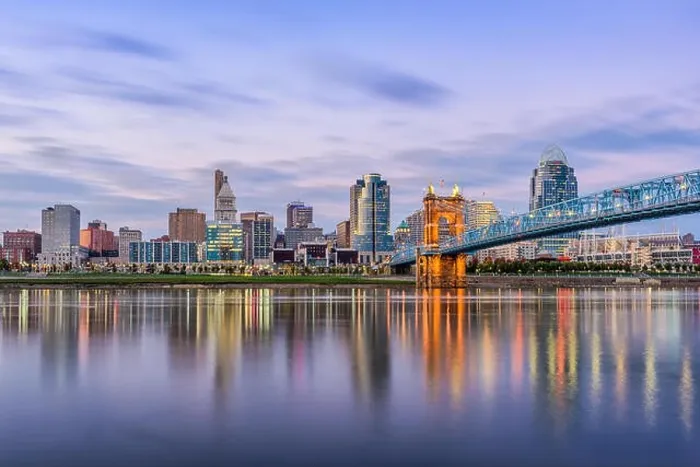 Framed Print : Cincinnati, Ohio, USA downtown skyline on the Ohio River Framed Print : Cincinnati, Ohio, USA downtown skyline on the Ohio River