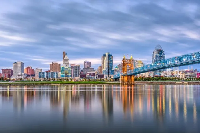 Framed Print : Cincinnati, Ohio, USA skyline on the river at dusk Framed Print : Cincinnati, Ohio, USA skyline on the river at dusk
