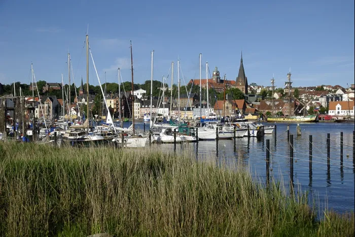 Framed Print : City Marina Im-Jaich in Flensburg