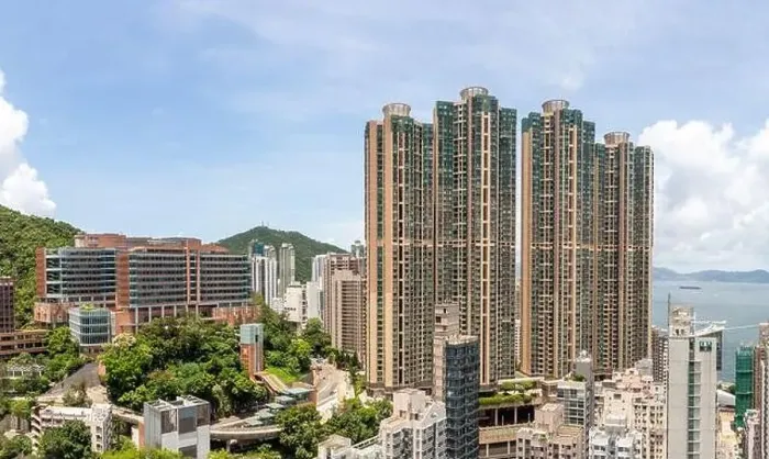 Framed Print : city scape of buildings around Sai Ying Pun, Hong Kong Island Framed Print : city scape of buildings around Sai Ying Pun, Hong Kong Island
