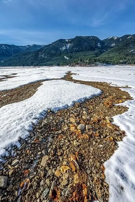 Framed Print : Cle Elum Lake Area in Washington State Framed Print : Cle Elum Lake Area in Washington State
