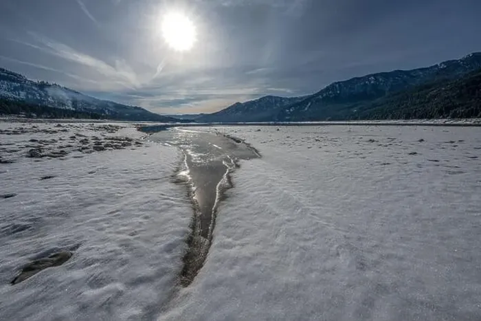 Framed Print : Cle Elum Lake in Washington State Framed Print : Cle Elum Lake in Washington State