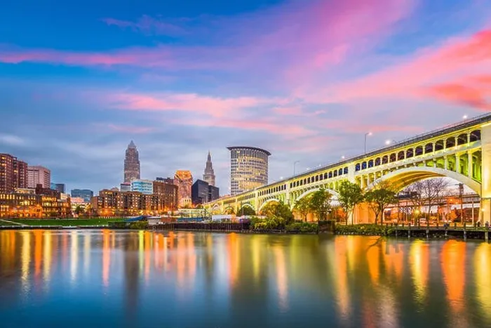 Framed Print : Cleveland, Ohio, USA downtown city skyline on the Cuyahoga River at twilight Framed Print : Cleveland, Ohio, USA downtown city skyline on the Cuyahoga River at twilight