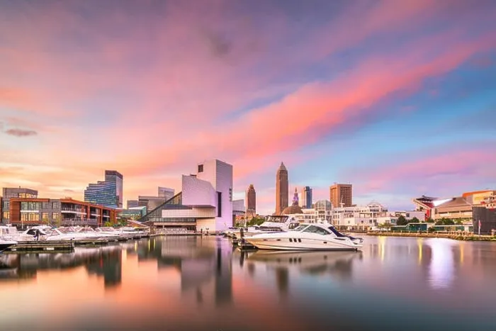Framed Print : Cleveland, Ohio, USA downtown city skyline and harbor at twilight Framed Print : Cleveland, Ohio, USA downtown city skyline and harbor at twilight