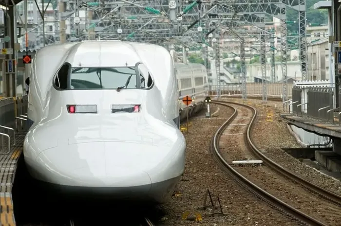 Framed Print : Close up of 700 Series Shinkansen (Bullet Train) Framed Print : Close up of 700 Series Shinkansen (Bullet Train)