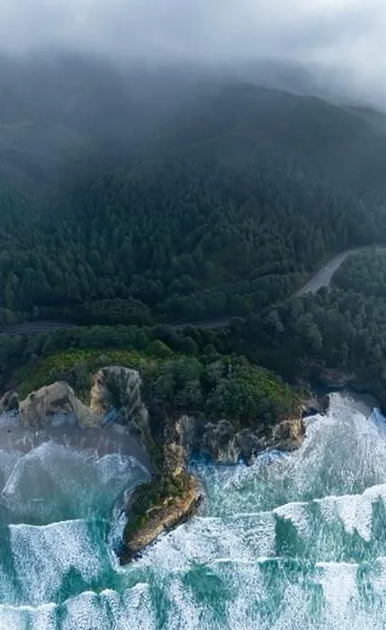 Framed Print : The cold Pacific Ocean washes against the rugged coastline of northern Oregon. This Pacific Northwest is known for its spectacular outdoor scenery Framed Print : The cold Pacific Ocean washes against the rugged coastline of northern Oregon. This Pacific Northwest is known for its spectacular outdoor scenery