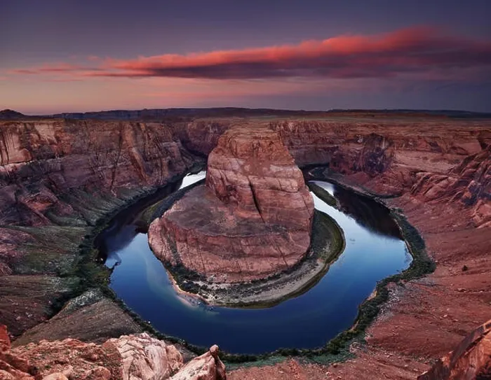 Framed Print : Colorado River at sunrise, Horse Shoe Bend, Page, Arizona, USA Framed Print : Colorado River at sunrise, Horse Shoe Bend, Page, Arizona, USA