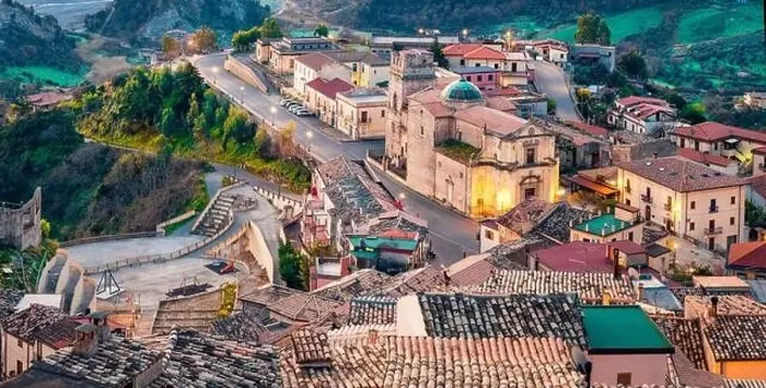 Framed Print : Colorful morning cityscape of Stilo town. Panoramic spring scene of Apulia, Italy, Europe. Traveling concept background Framed Print : Colorful morning cityscape of Stilo town. Panoramic spring scene of Apulia, Italy, Europe. Traveling concept background
